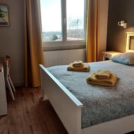 L'amphithéâtre Des Volcans - Vue Puy De Dôme * Saint-Genès-Champanelle