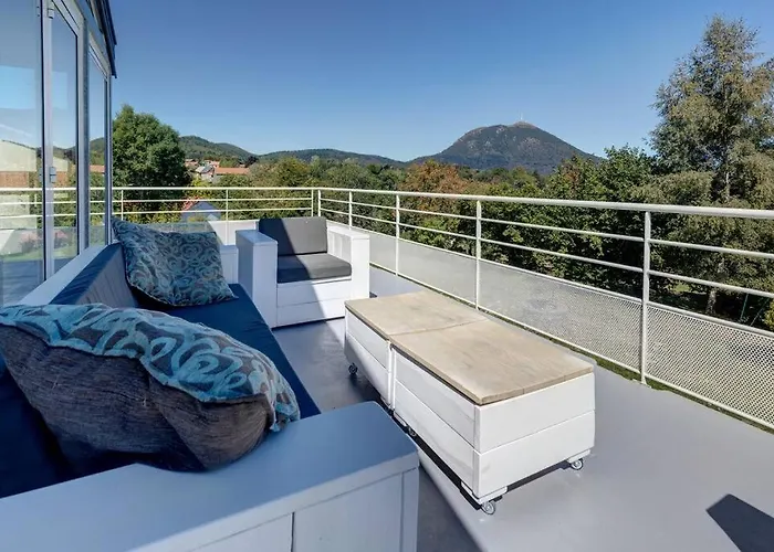 Grand - Balcons Des Volcans - Vue Puy De Dome *